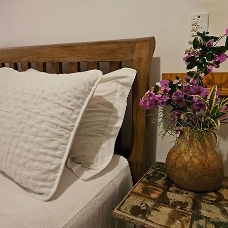 Bed and Breakfast Casa Da Ro Ilhabela Exterior foto